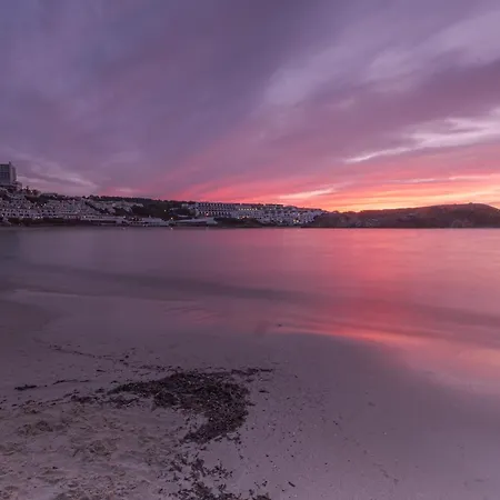 別荘 8, Pareado Con Jardin Y Piscina