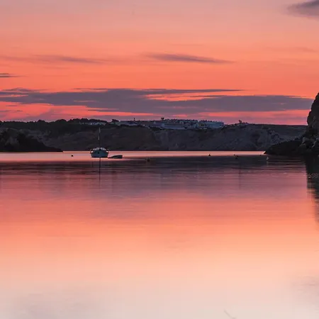 8, Pareado Con Jardin Y Piscina 別荘 *