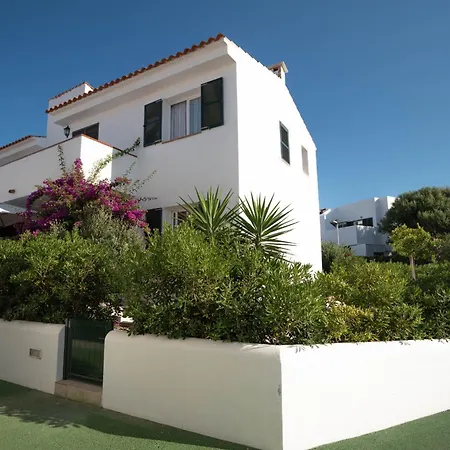 8, Pareado Con Jardin Y Piscina * Es Mercadal